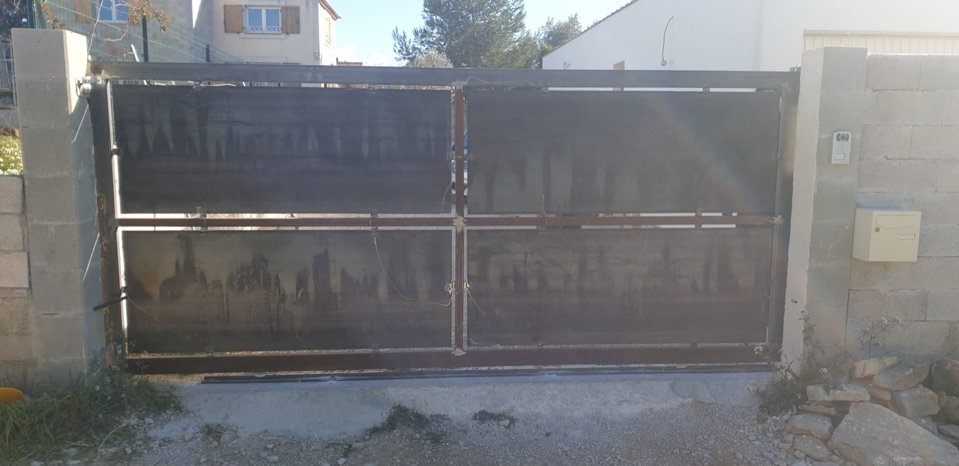 Ouvrage de ferronnerie sur mesure réalisé par l'Atelier Gombertois à Marseille
