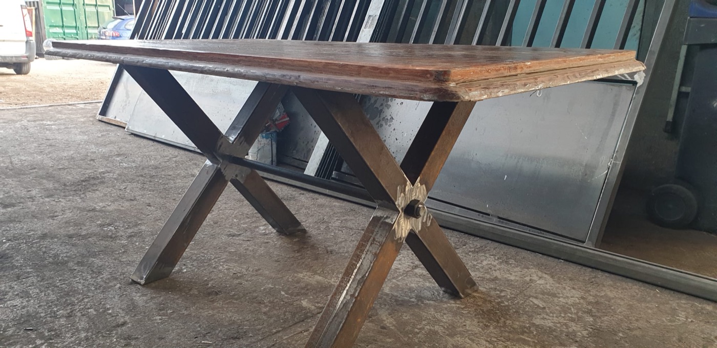 Ouvrage de ferronnerie sur mesure réalisé par l'Atelier Gombertois à Marseille